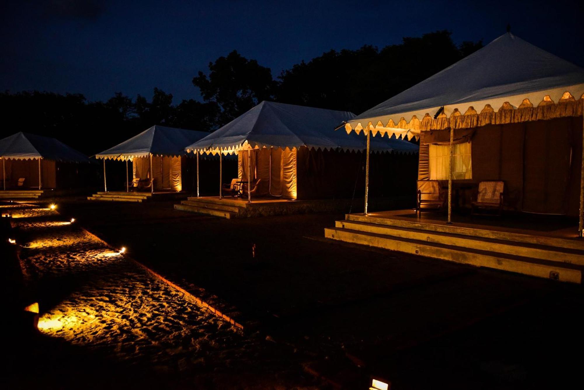 Rangiri Dambulla Resort Exterior photo